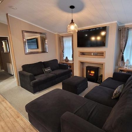 Luxury Lodge On Edge Of New Forest And 800M From Sea Entertainment And Leisure Passes Included Milford on Sea Zewnętrze zdjęcie